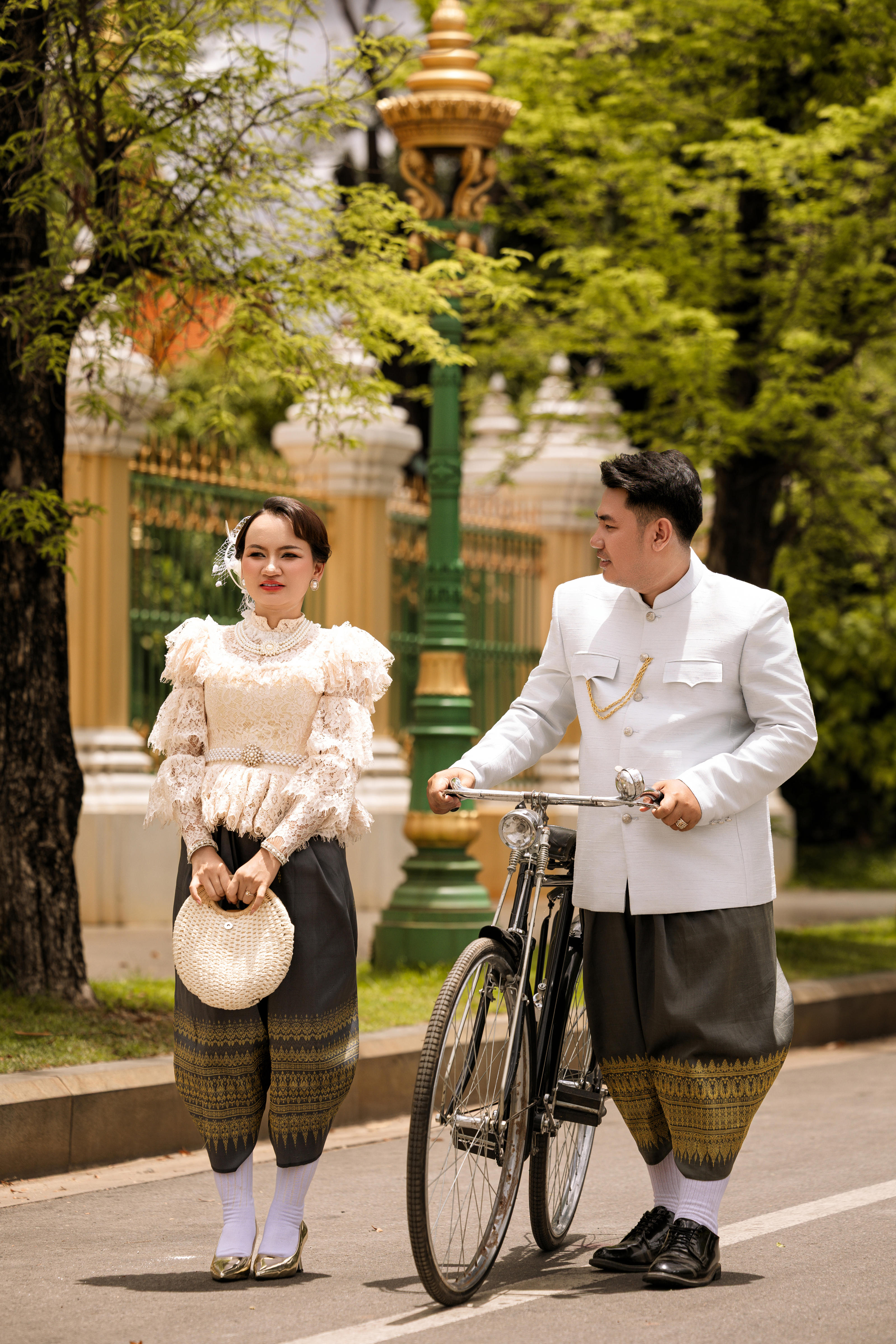 រូបអាពាហ៍ពិពាហ៍ 14